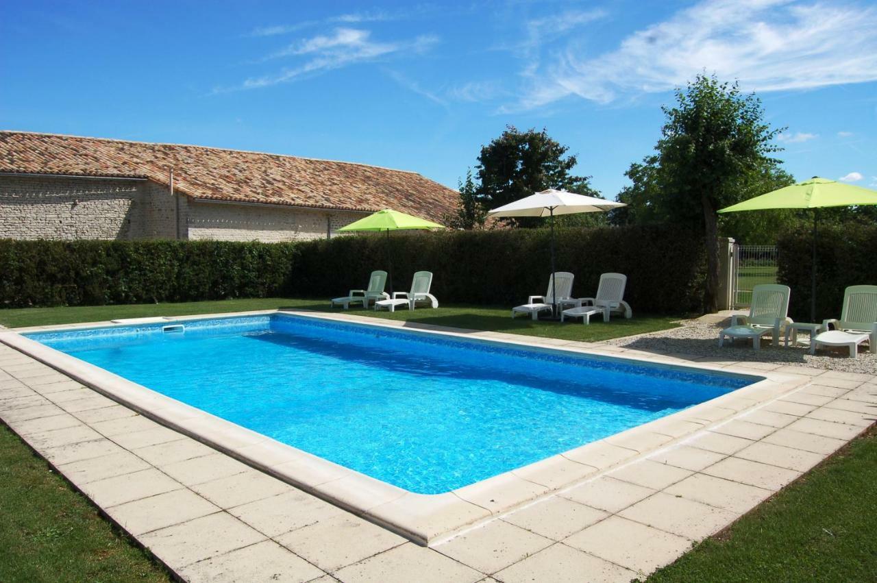 Camping La Foret De Tesse Εξωτερικό φωτογραφία